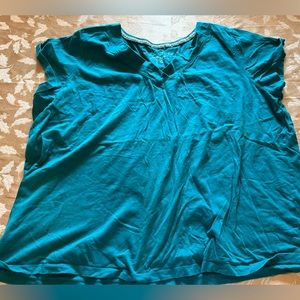 Women’s Avenue V-Neck Short Sleeve Tee Jade Green